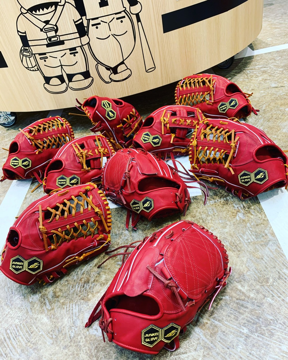 AZUKI一色！